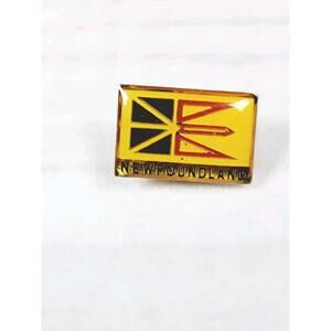Vintage New Foundland Enamal Lapel Hat Pin